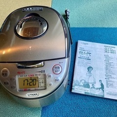 タイガーIH炊飯ジャー（2012年製 ジャンク品）