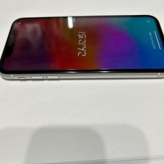 iPhone XR 64GB  ホワイトの画像