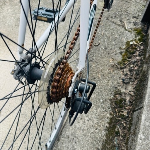 自転車　クロスバイク　ロードバイク　