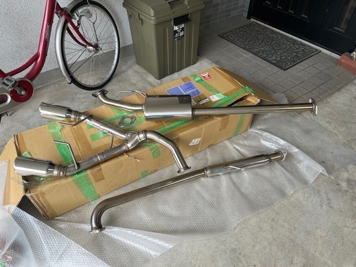 Nボックスカスタム社外マフラー