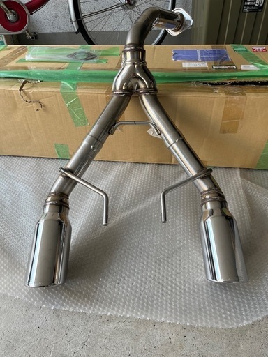 Nボックスカスタム社外マフラー
