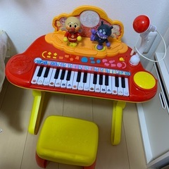 週末限定 
アンパンマン ピアノ