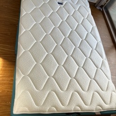 マニフレックス　エルゴトッパー　セミダブル