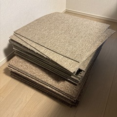 【話中】タイルカーペット50×50