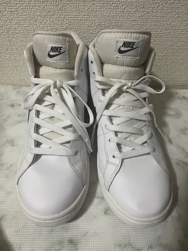 Nike court ロイヤル中古