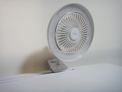 クリップ式扇風機 LEDライト付き