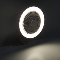 クリップ式扇風機 LEDライト付きの画像