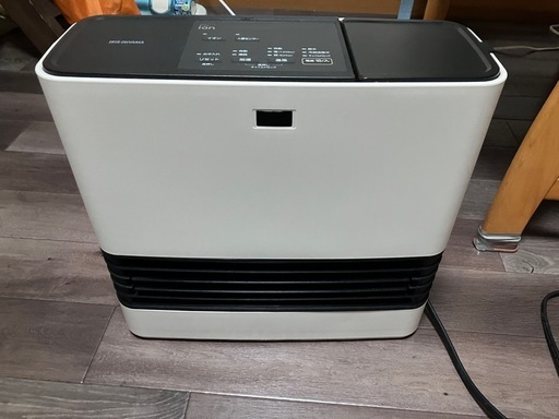 セラミックファンヒーター