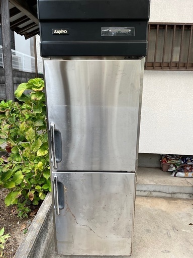業務用冷蔵庫