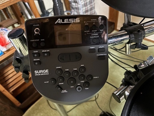 電子ドラム　Alesis DM7X  　 イス・スティック・トレーニングパッド付き 