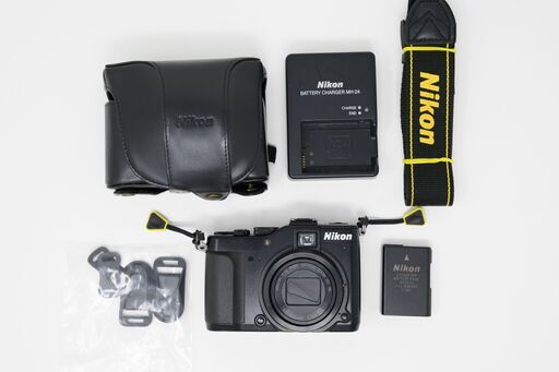 Nikon P7000 コンデジ
