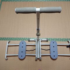 脚トレーニング・ダイエット器具 脚トレ 内もも筋トレーニング器具 太もも痩せ 内転筋トレーニング　レッグマジック風器具の画像