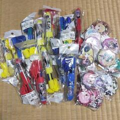 未使用　ワンピースボールペン＆缶バッチ＆ストラップ