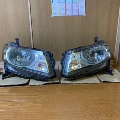 ホンダフリードスパイクHIDヘッドライト左右セット