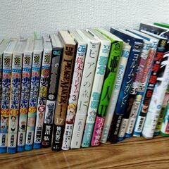 複数買い優先☆バラバラ　漫画　４０冊超え　番号２　漫画イラスト資料　書き込みなし　コミック　作画資料　漫画資料　お絵かき　デッサンの画像