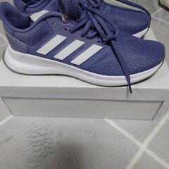 新品【adidasスニーカー／23.0】グレーがかった薄紫