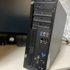 ASUS D320SF デスクトップPCの画像