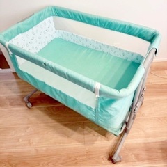 ※取引成立※値下げしました！急募！【美品】ZOOBLY ベビーベ...
