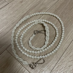 【差し上げます】スマホショルダー