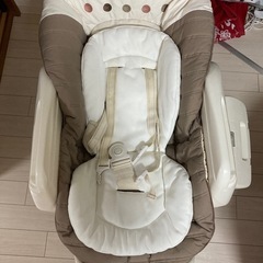 コンビ　ベビーチェア　ネムリラ AUTO SWING エッグショ...