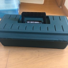 工具箱　ツールBOX 中の物　アイリスオーヤマ　　ニッパ　ラジオペンチ　玄能　ドライバー　キリ　フライヤー　他の画像