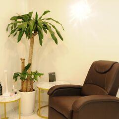 【ネイリスト時給1200~ 経験者】 募集中！まずは２週間の体験入店からスタートの画像