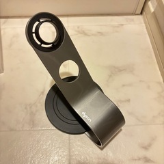 ダイソン ドライヤー スタンド