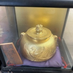 黄金茶釜
