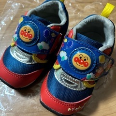 【お値下げしました！】美品　アンパンマン　靴　12.5センチ　EE