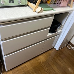 ニトリ　カップボードの画像