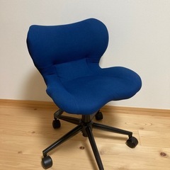 ドウシシャ スリムフィットチェア 