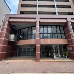 ☆貸テナント☆国道2号線沿いのロードサイド店舗2階・金融機関や商...