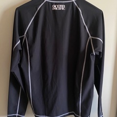 【送料込み】ラッシュガード黒色（L）オーシャンパシフィック（タグ付き）【値下げ交渉可】 ＊元値¥6,300の画像