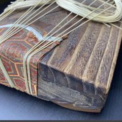 ✭【交渉中】琴 演奏 くり甲 13弦 綾杉彫り 玉縁包み 金蒔絵 十三弦 箏 和楽器 長期保管 現状品★の画像