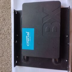 Crucial BX500 2.5SSD240GB　お話し中です