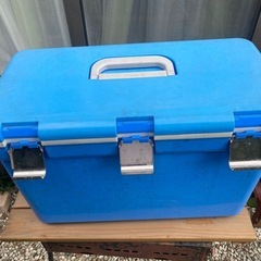 クーラーボックス37L