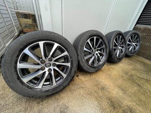 225/60/17 アルファード純正　夏タイヤ