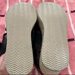 厚底メッシュマジックテープサンダルの画像