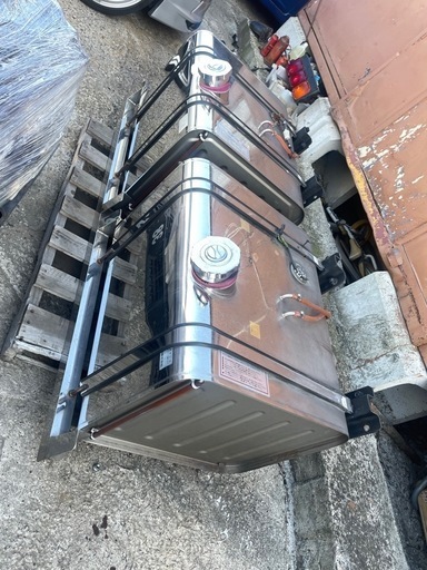 燃料タンク　ステンレス　大型用