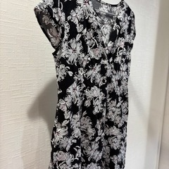 GU ワンピース　M