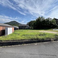 広々とした宅地