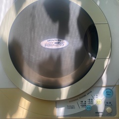 乾燥機と台
