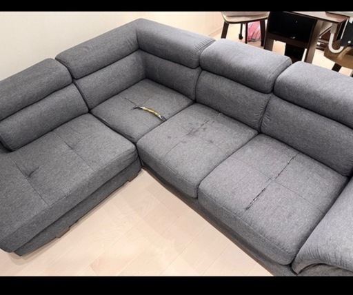 カウチソファ　ヘッドレスト可動式