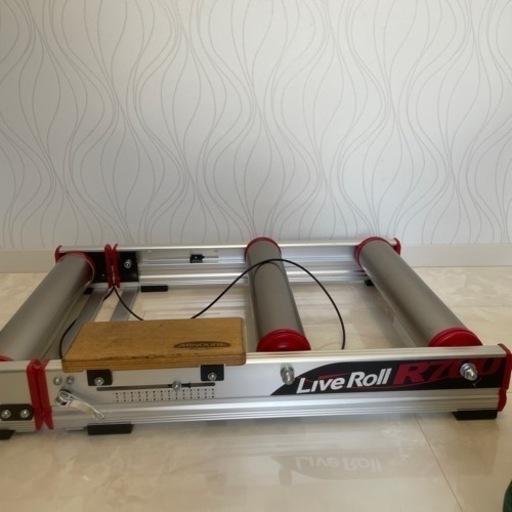 ミノウラLIVEROLL R700