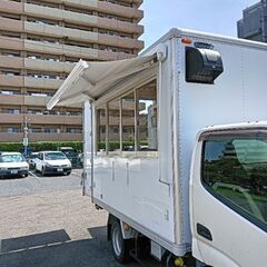 キッチンカー　車検R8.7　トヨタ・ダイナ　厨房設備付　LPガス燃料車