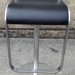 イタリアの家具ブランド「ラパルマ社」のカウンターチェア
