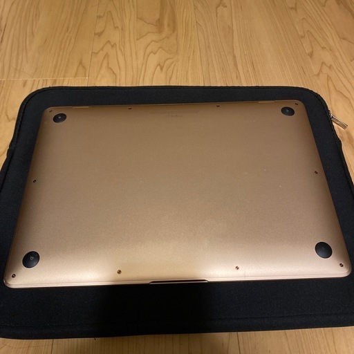 Apple M1チップ搭載13インチMacBook Air
