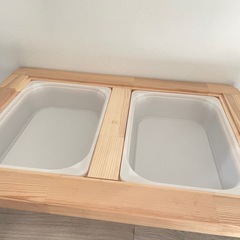 IKEA フリサット キッズ テーブルの画像