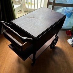 決まりました。2度目の値下げ　ビンテージ家具　折り畳み式台車 の画像