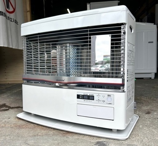 札幌市内配送可 美品 22年製 トヨトミ FF式石油ストーブ FR-7000 木造18畳/コンクリート29畳